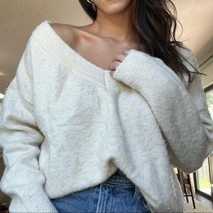 🔥3/$20🔥 Topshop v neck sweater